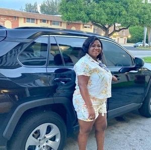 Meet your Posher, Emmanuella